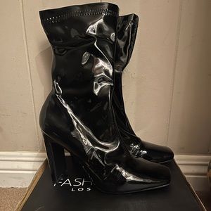 Unworn Fashion Nova Above Average Boots
